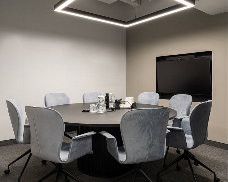 Комплексная меблировка. LEVEL GROUP: стильный и удобный офис